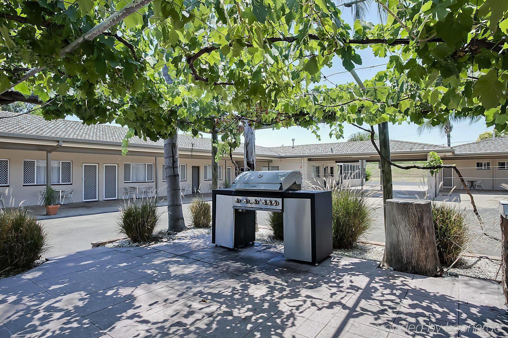 Econo Lodge Moree Spa Motor Inn Esterno foto