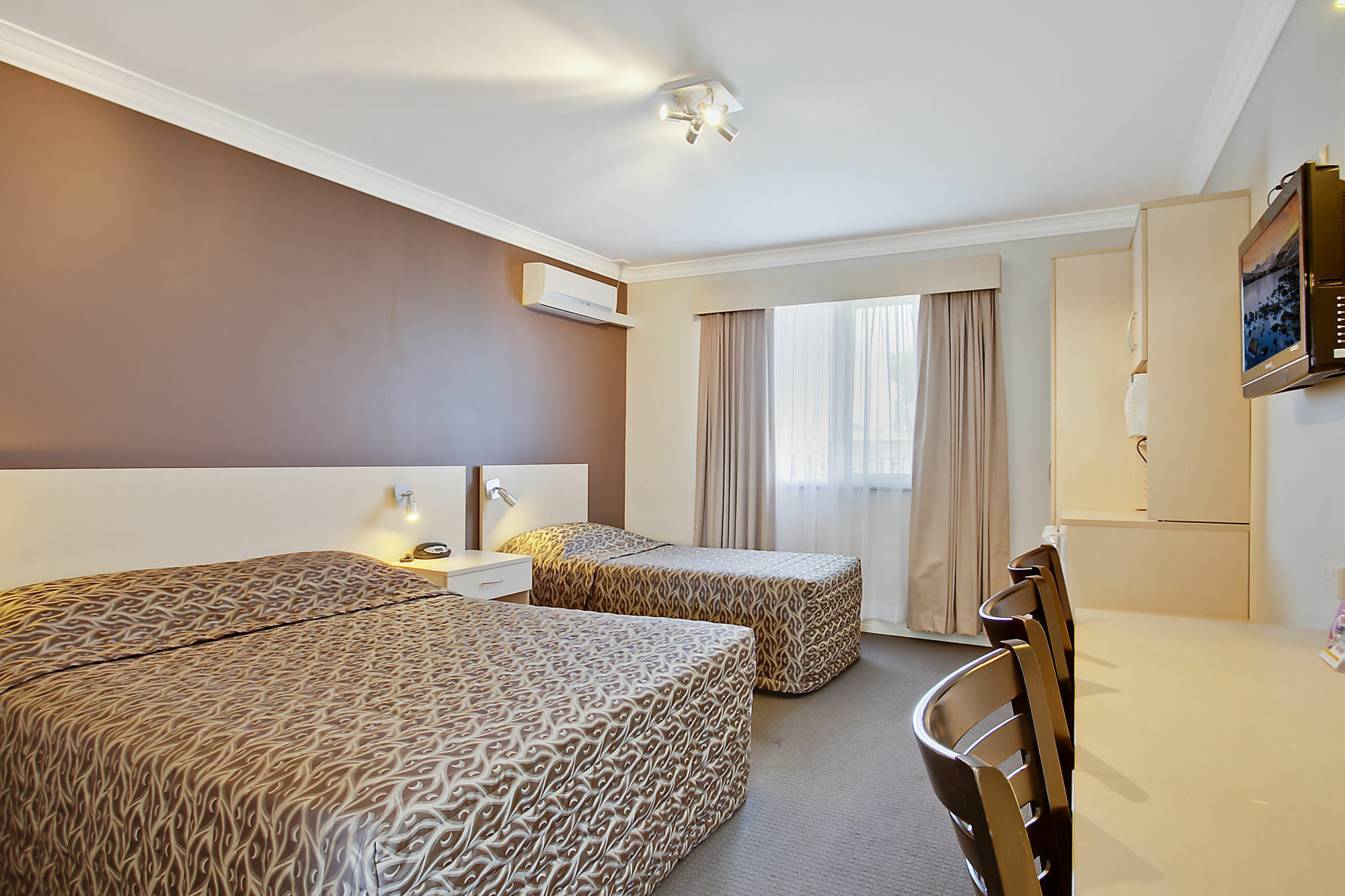 Econo Lodge Moree Spa Motor Inn Esterno foto